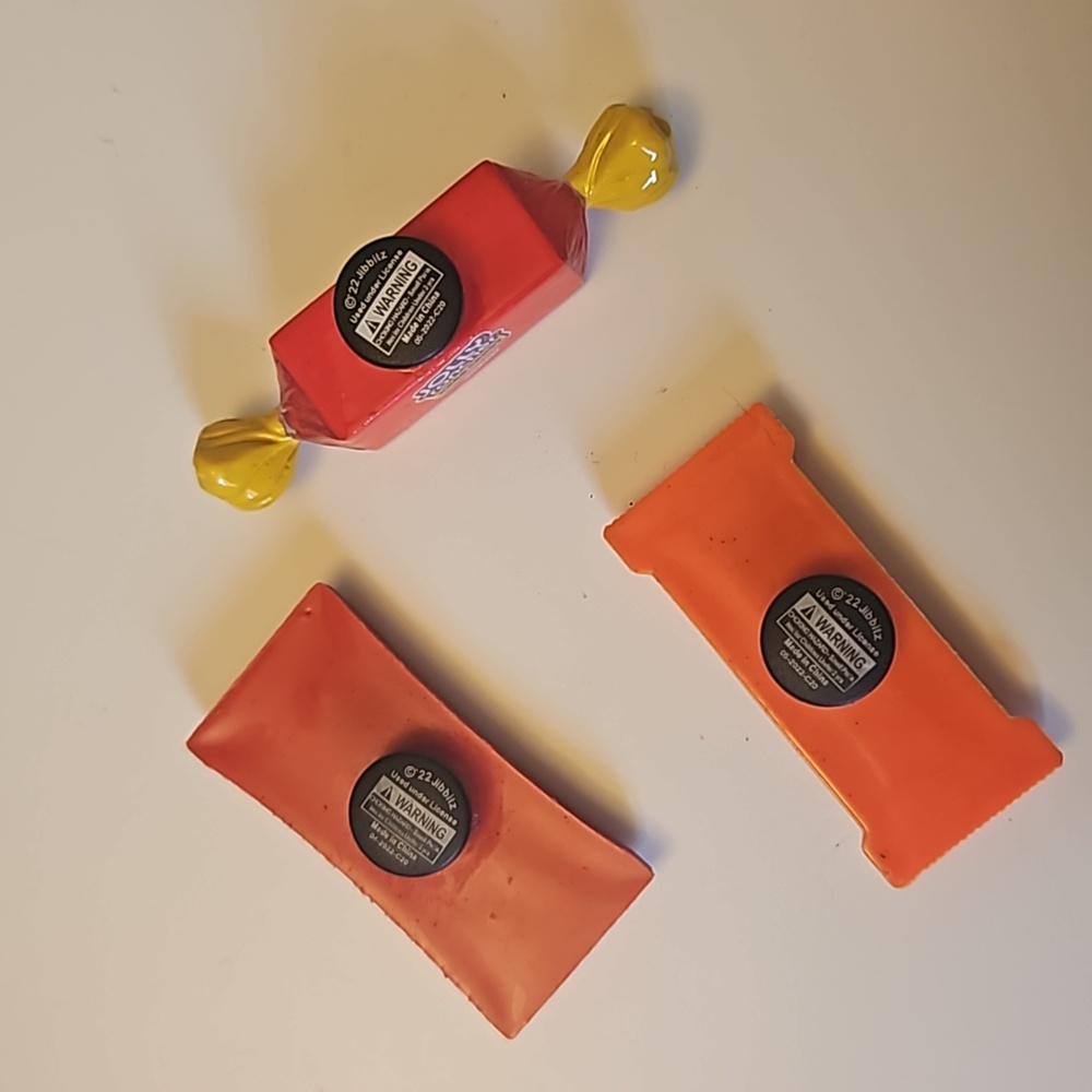 3 Candy Jibbitz - Picture 2 of 2